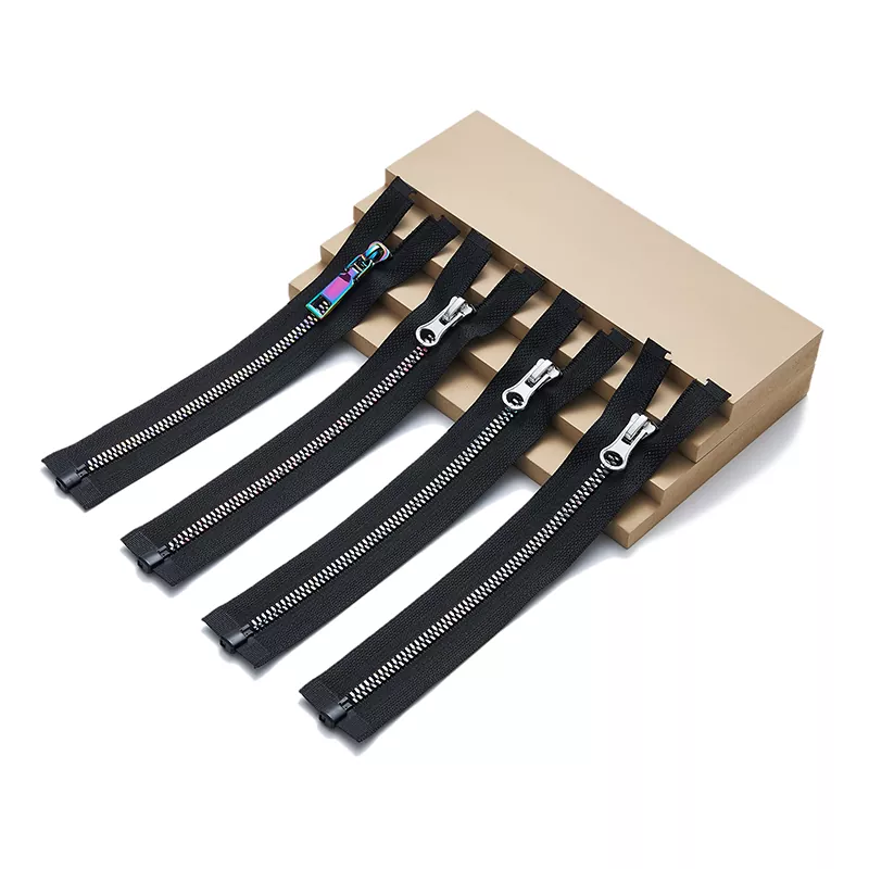 Dây kéo bọc nhựa